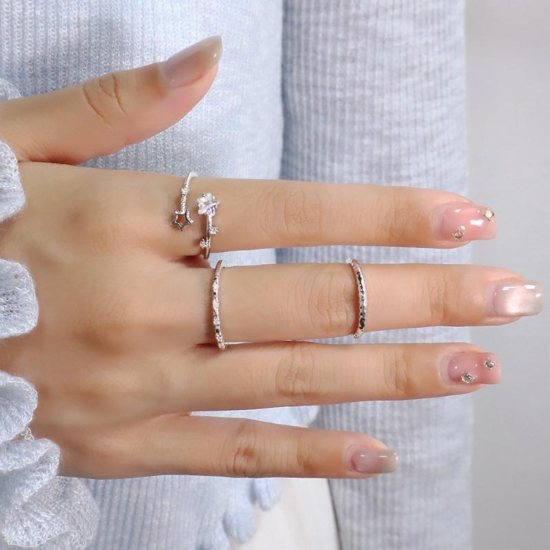 Gu Maoning, hollow star ring, cold wind personality tide open index finger ring, light luxury diamond meteor ring