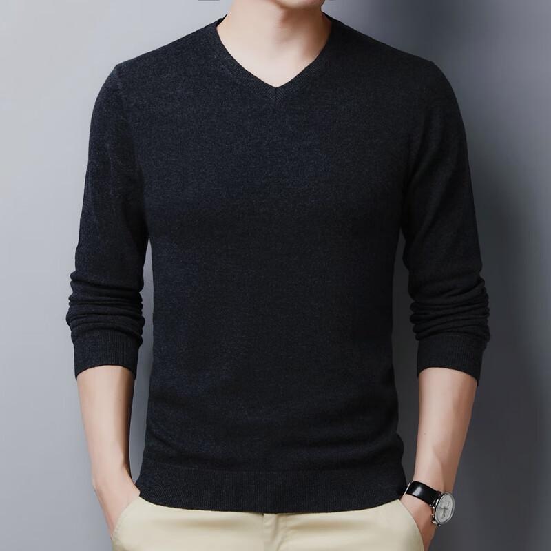 

Men s 100% Lambswool V-Neck Sweater 180