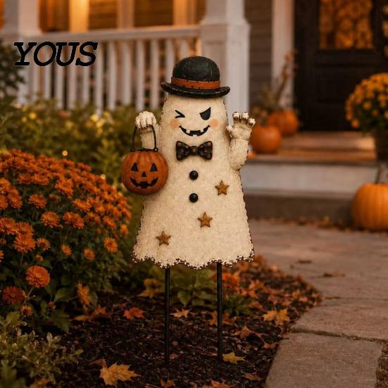 Fun Garden Decorations Halloween Cute Ghost Ground Stakes, Metal Yard Art Sculpture with Pumpkin/Broomstick Elements for Outdoor Decorative Ornaments