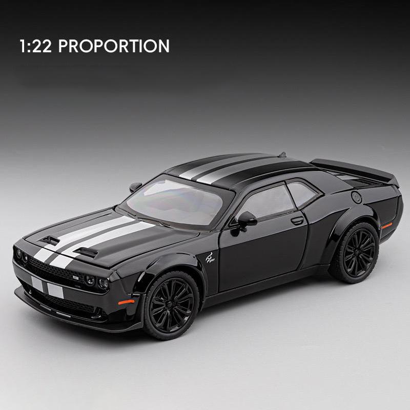 1/22 Dodge Challenger SRT Hellcat Alloy Musle Car Model Diecasts Metal Sports Car Vehicles Model Sound Light Childrens Toy Gift