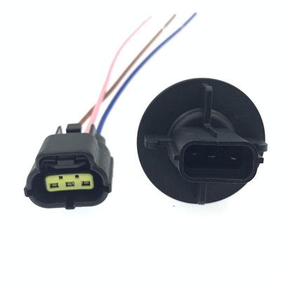 XBP100190 Compatible Three-Pin Brake Light Socket Bulb for Land Rover Models AMR1422/MA939976-TA975885