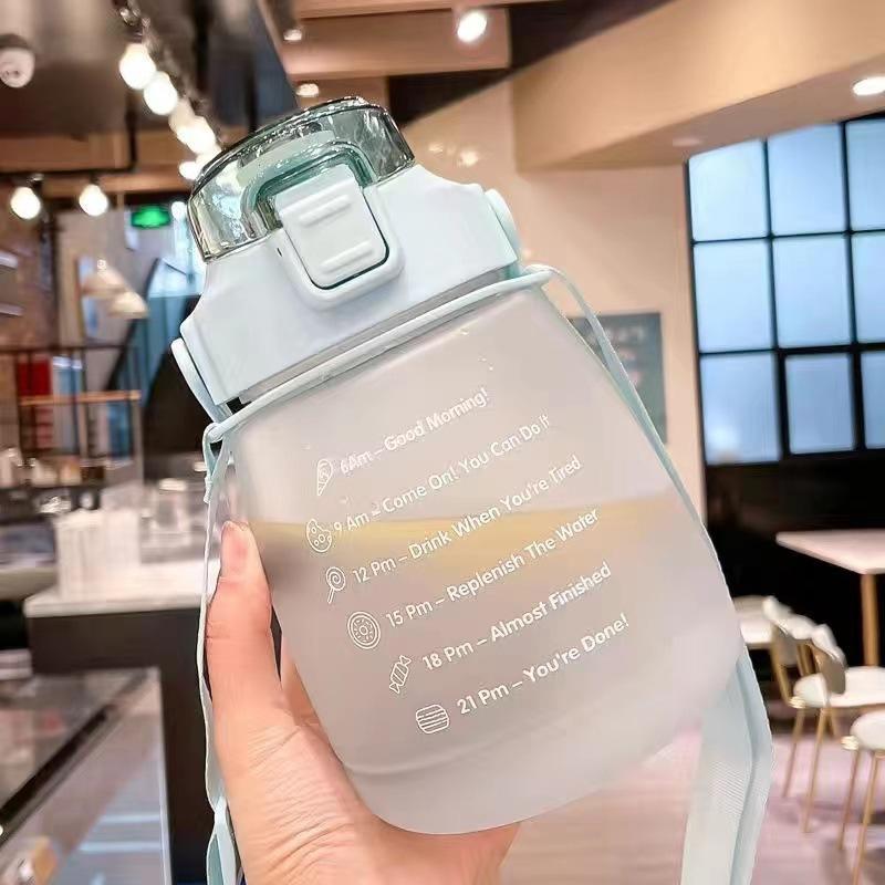 

Чашка для воды, матовая большая емкость, чайник, чашка для живота, летняя школьница, высокотемпературная чашка-непроливайка, чашка для воды 1300ml светло-зеленый