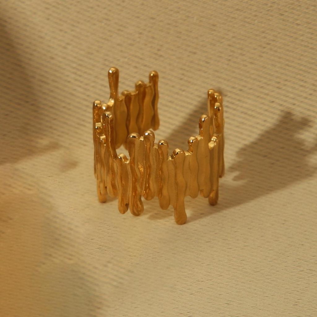 Inel deschis contemporan european și american din oțel inoxidabil placat cu aur de 18k pentru femei - Bijuterii versatile, elegante cu personalitate