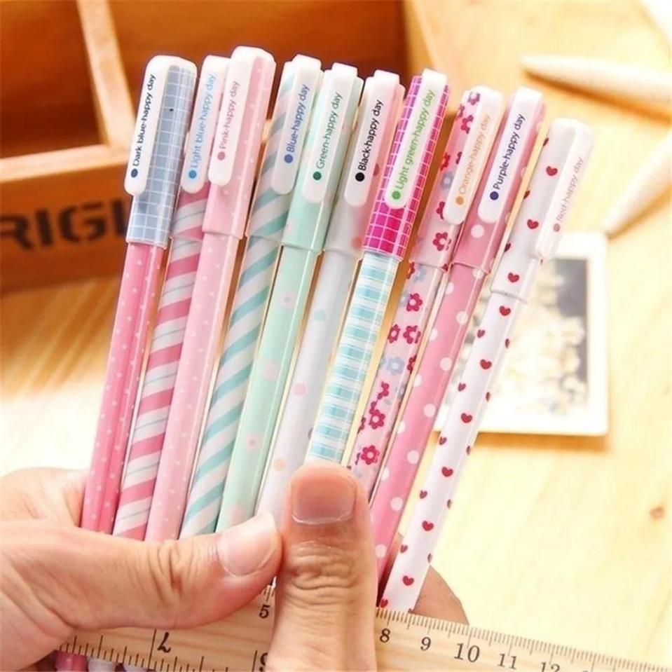 10 Pcs/Set Color Pen Flower Animal Starry Star Sweet Flora Colored Gel Pen 0.38mm Cute Pens For School Stationary
