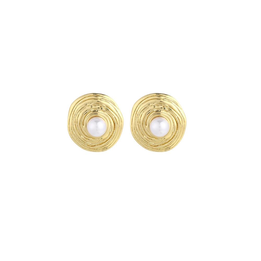 Retro Texture Pearl Earrings Exaggerated Stainless Steel Metal Wind Flower Stud Earrings Temperament Niche Design Earrings