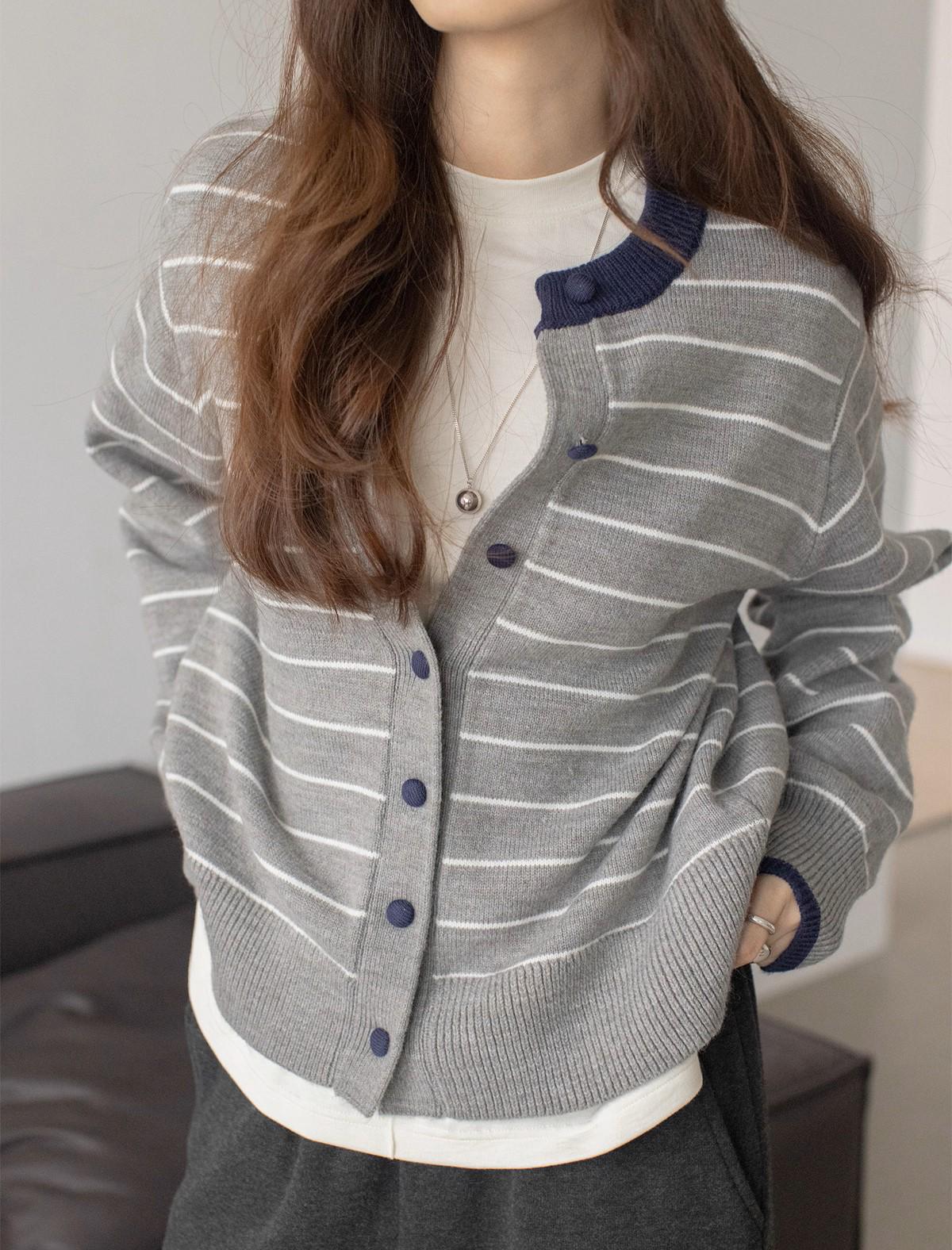 

Осень/Зима 2024 Полосатый Дизайн с Круглым Вырезом и Коротким Рукавом One Size (80-120 cm) серый