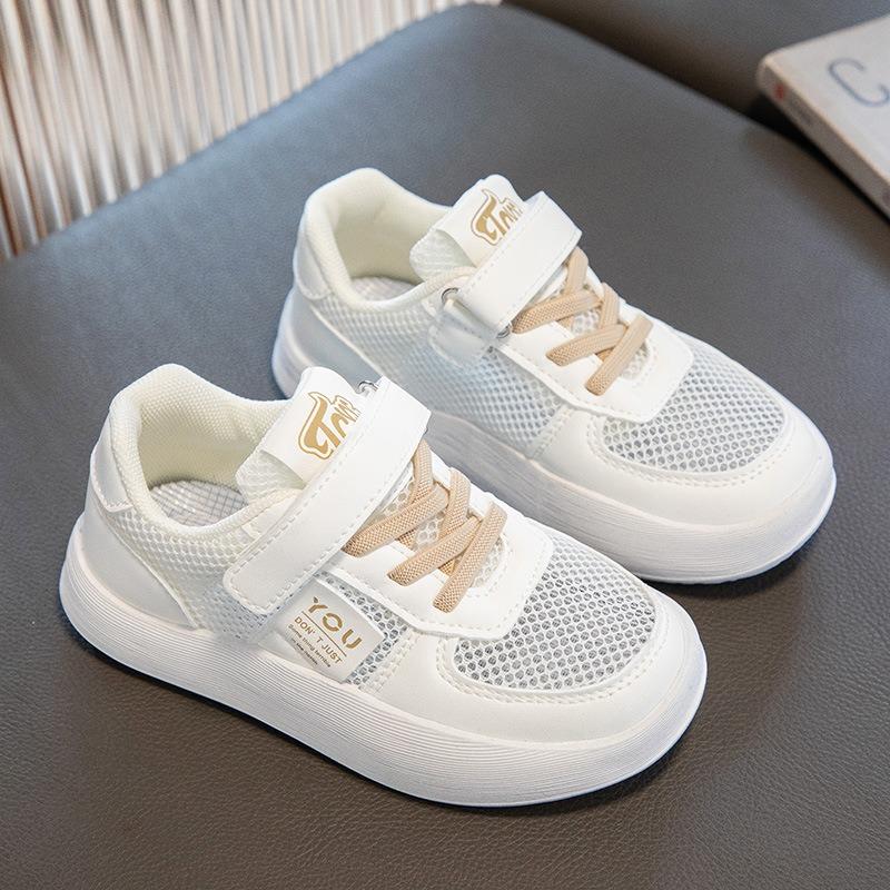 Chaussures d'été pour bébés filles Chaussures de skate Chaussures en mesh respirant Chaussures pour grands enfants Petites chaussures blanches Chaussures pour enfants Baskets