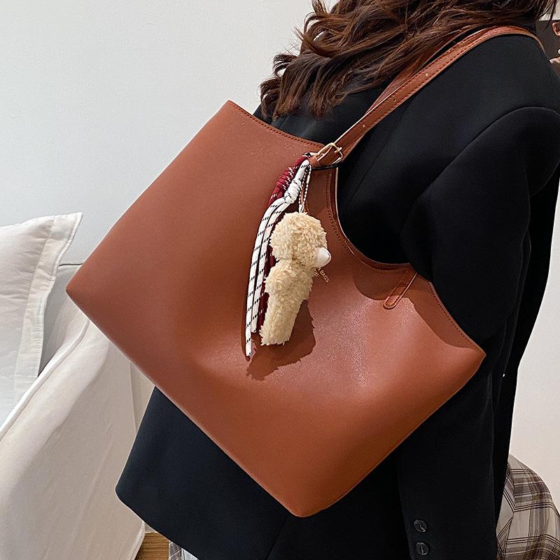 Large-capacity Tote Bag, Casual and Stylish Single-shoulder Bag, Women's Underarm Bag, Hand-held Shopping Bag