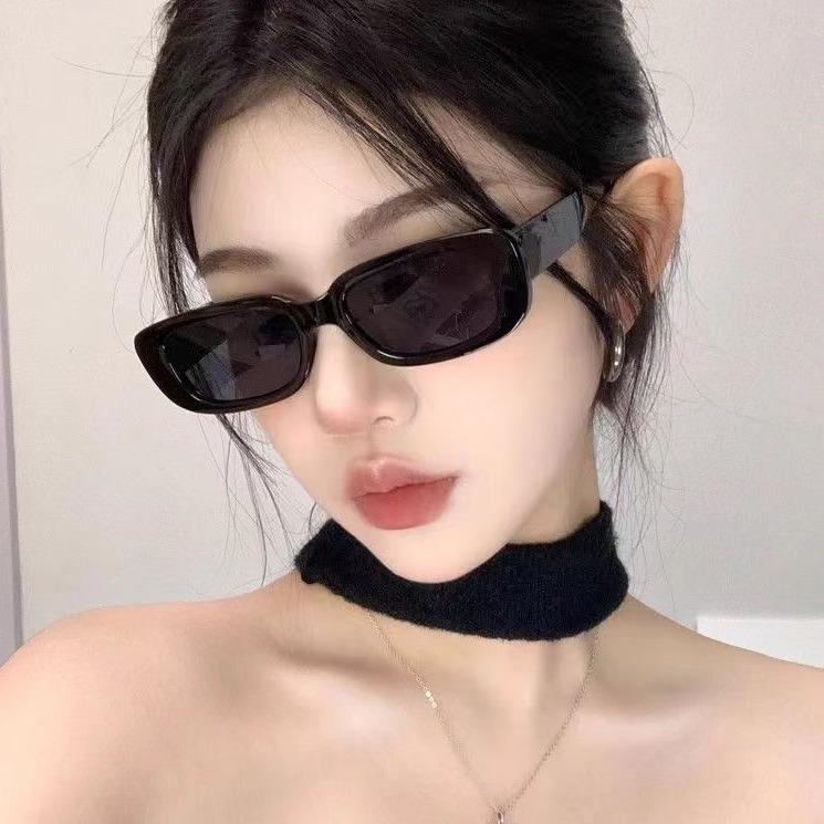 2024 Trendy Leopard Print Sunglasses for Men and Women - Stylish UV Protection Square Frames