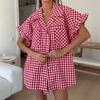 Elegante Conjunto de Camisa Casual a Cuadros con Volantes y Pantalones Cortos de Cintura Alta para Mujer, Nueva Colección de Verano
