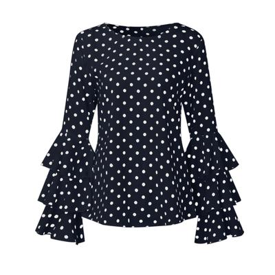Top da donna a pois con maniche a campana pieghettate