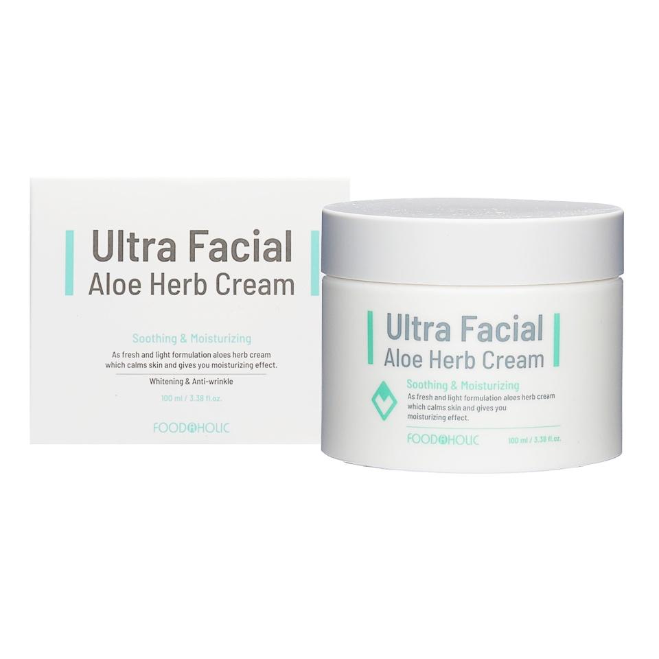 

Антивозрастной функциональный крем для лица с экстрактом алоэ FOODAHOLIC ULTRA FACIAL ALOE HERB CREAM 100мл