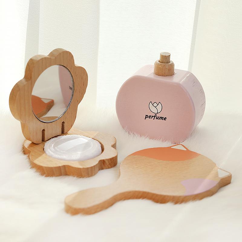 Girls' wooden household cosmetics toy set mirror comb perfume lipstick eye shadow powder birthday gift