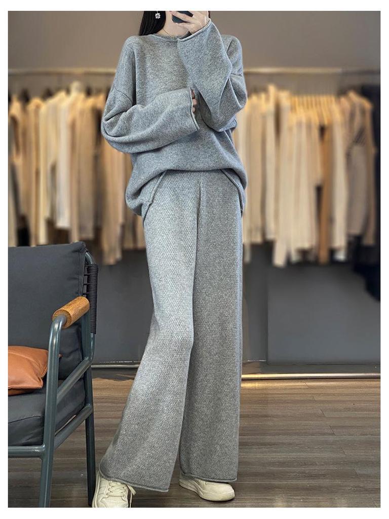 Damen 100% Wolle Strick Zweiteiler: Rundhals-Cardigan & Weitbeinige Hose