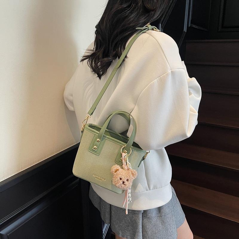 Popular Small Bag Women's Summer New Versatile Messenger Bag Portable Bucket Bag