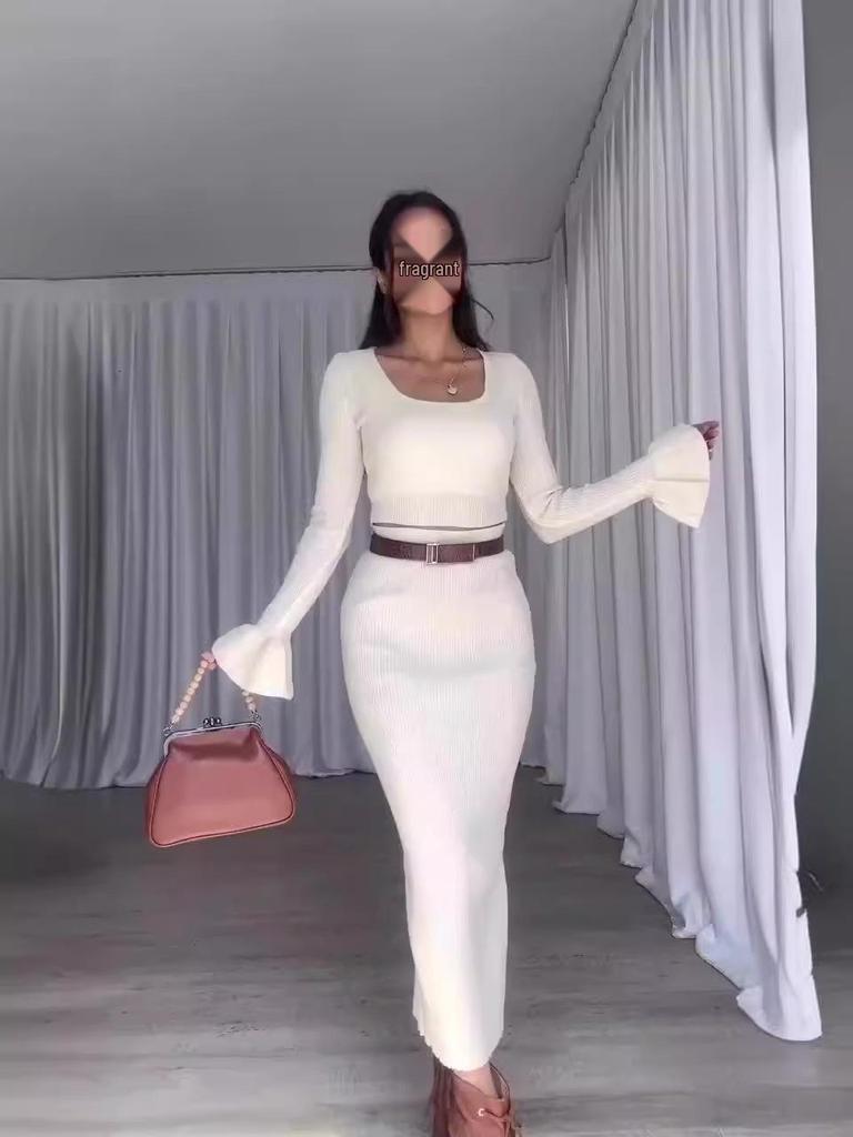 Autumn 2024 European & American Solid Color U-Neck Crop Top & High Waist Midi Skirt Set