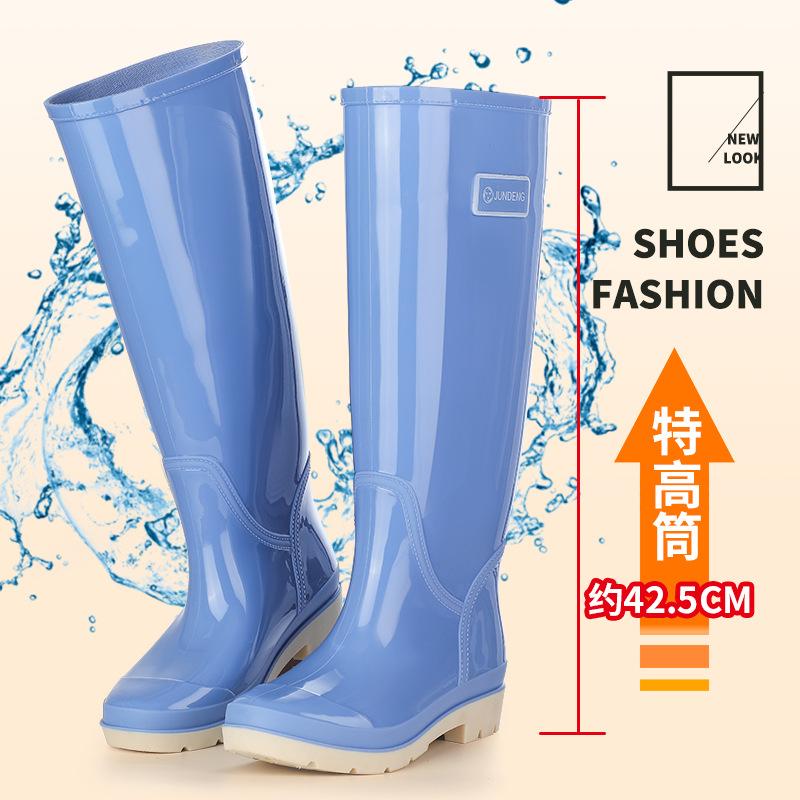 Extra high women's rain boots thickened anti-skid rainy day travel women's rain shoes canteen cleaning waterproof glue shoes women's water shoes