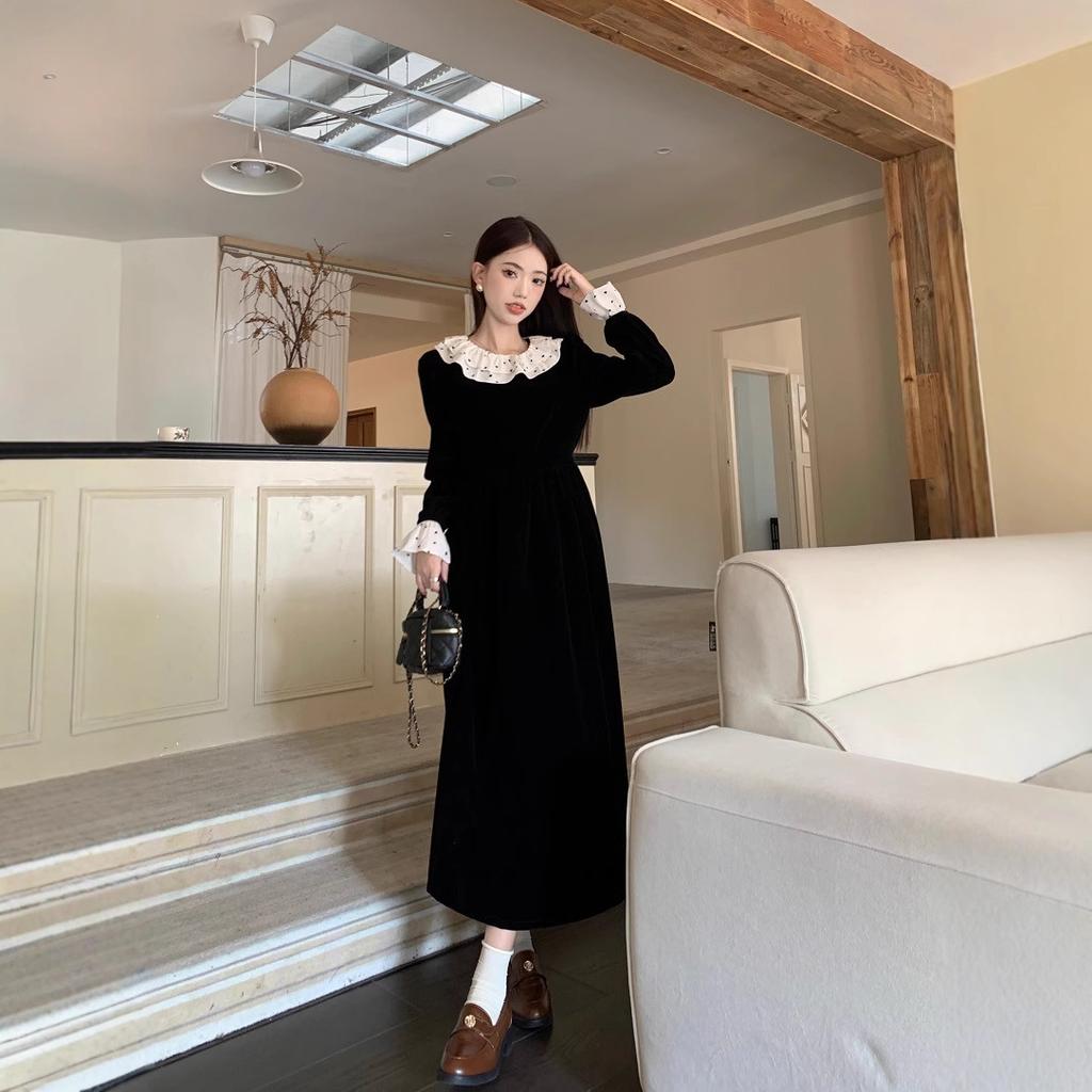 French Ruffled Collar Velvet Dress Women's Autumn and Winter Temperament High-waisted A-line Skirt Hepburn Style Waist Thin Long Dress