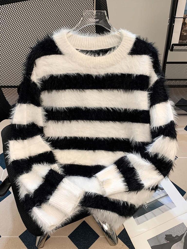 Men's Thick Striped Mink Velvet Sweater - Loose Fit Round Neck, Trendy Teen/Student Sports Knitwear for Autumn & Winter