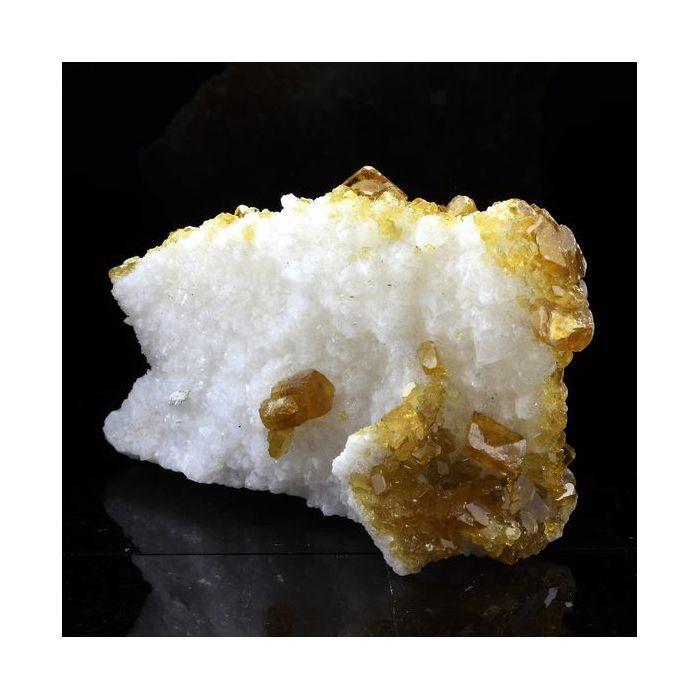 Pierres et Minéraux. Baryte. 1356.0 ct. Xiefang Mine, Ganzhou, Chine.