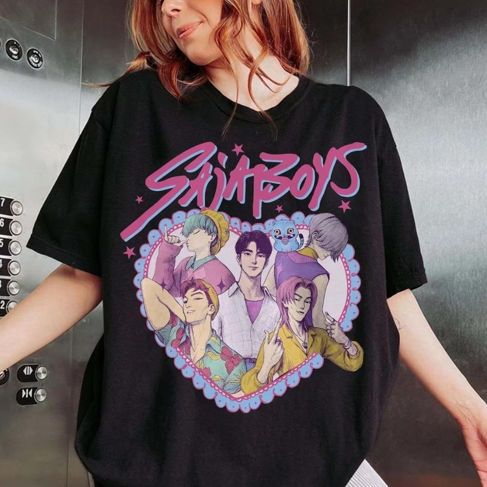 Retro SajaBoys Kpop Demon Hunters Female T-Shirt Kpop Boy Band Shirt Gift for Fans Graphic Short Sleeve Shirt Men Women Summer