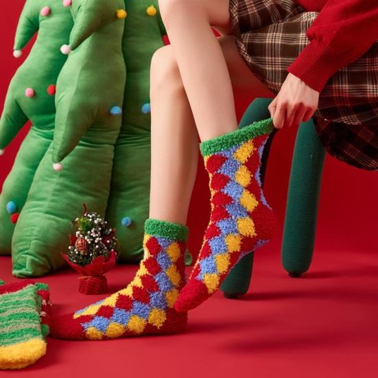 Christmas Fuzzy Socks Women Warm Fluffy Crew Socks Colorful Winter Slipper Socks for Home Lounging Sleeping Holiday Gift