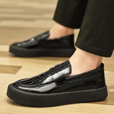 Mocassini Uomo Scarpe in Pelle Suola Spessa Stile Britannico Scarpe Formali Nere Moda Lusso Slip-On Scarpe Casual Uomo Taglia Grande Sneakers