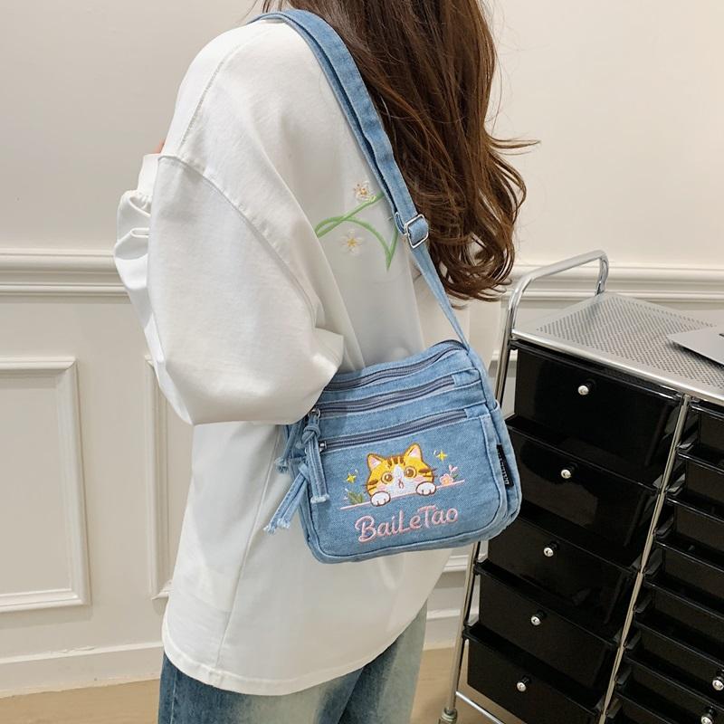 Koreanische Version Denim Crossbody-Tasche mit süßer Katzenstickerei – Verstellbarer Riemen, Kleine Sling-Tasche mit mehreren Taschen für Damen