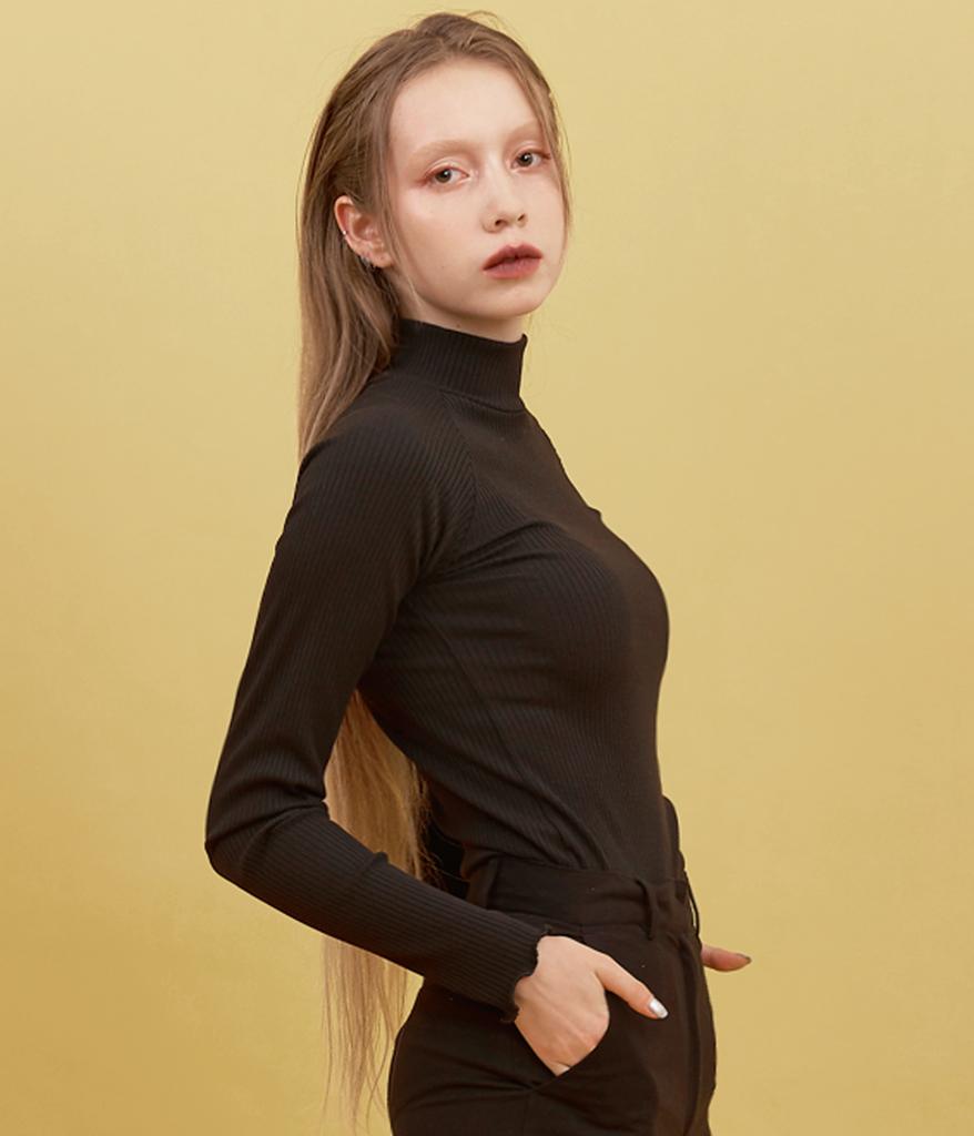 WATCHOUTBABY Basic Turtleneck Top_Black