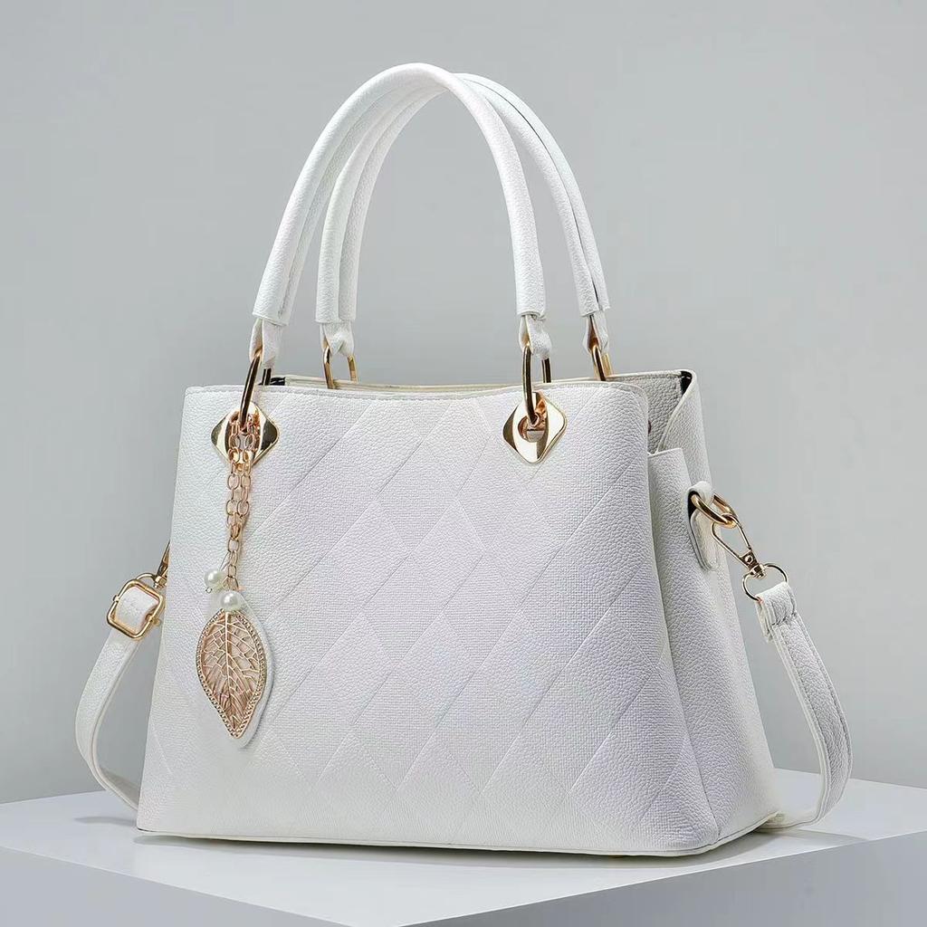 Fashion Women's Bag Mother Bag Latest Design Middle-aged Women's Bag Large Size Capacity Goddess Solid Colour Latest Bag