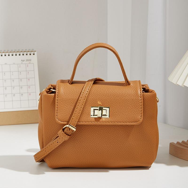 Spring and Summer New Retro Women's Bags Solid Color Handbags Versatile Women's Commuting Small Square Bag Shoulder Messenger Bag