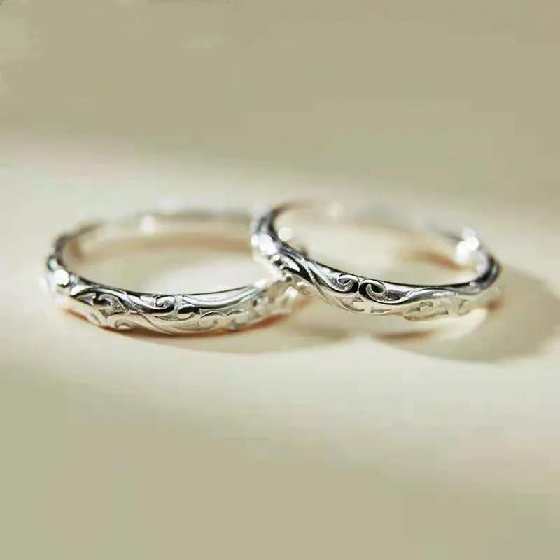 New Trend Women's Ring Retro Style Pattern Carved Simple Niche Design Sense of All Fashion Party Luxury