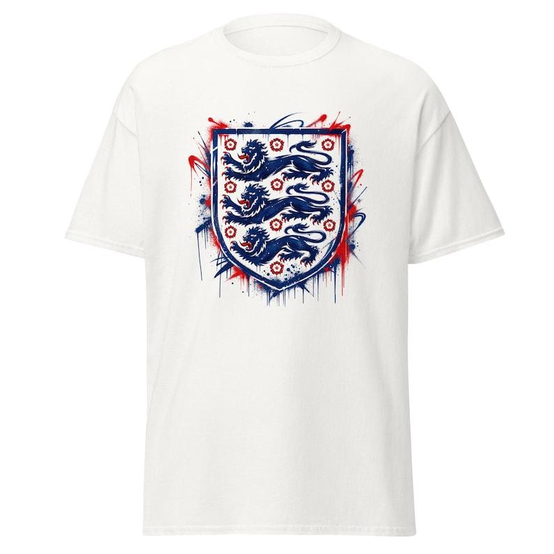 England Three Lions Street Art T-Shirt | Graffiti Crest, Football World Cup 2026 3XL