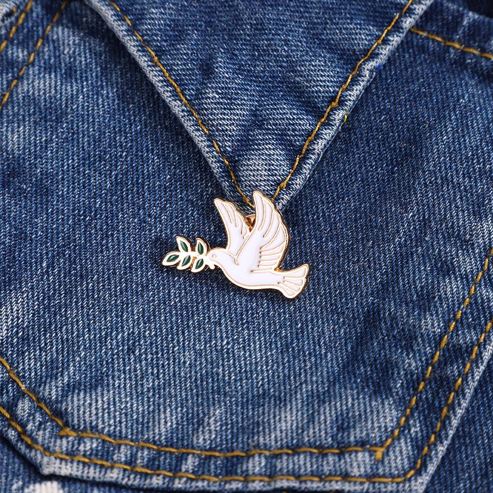 Peace Dove Cartoon Cute Metal Badge Personality Versatile Premium Clothing Bag Decorative Accessories