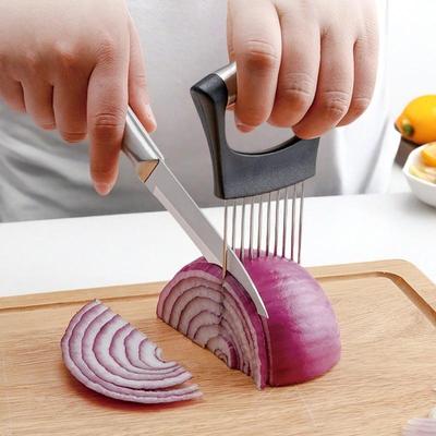Stainless Steel Onion Cutter Holder Food Slicers Assistant Tomato Onion Slicer Holder Vegetables Cutting Fork Kitchen Gadgets