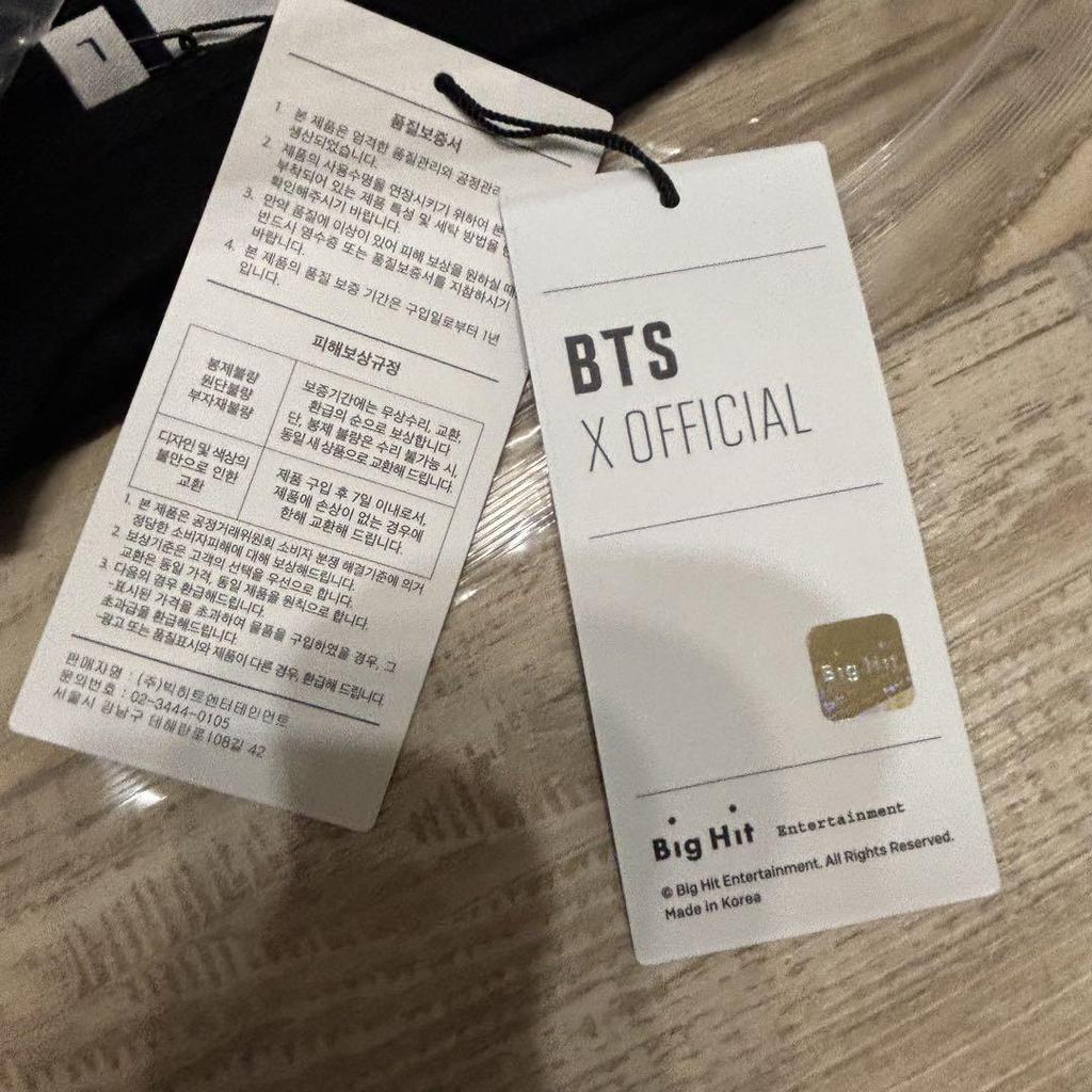 [USED] BTS TEAM T-shirt L Size V