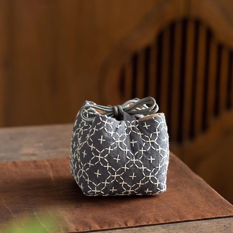 Vintage Chinese Style Stitched Tea Cup Pouch - Thickened Cotton Linen Travel Tea Set Bag for Zisha Teapot, Portable Storage Case