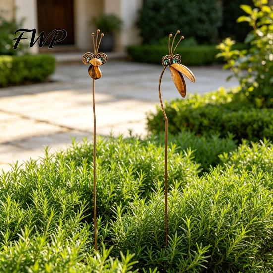 Outdoor Plant Display Stand Big Mouth Bird Garden Stake, Rusty Metal Decorative Potted Yard Art for Patio, Lawn, Courtyard, Decor Weather-resistant
