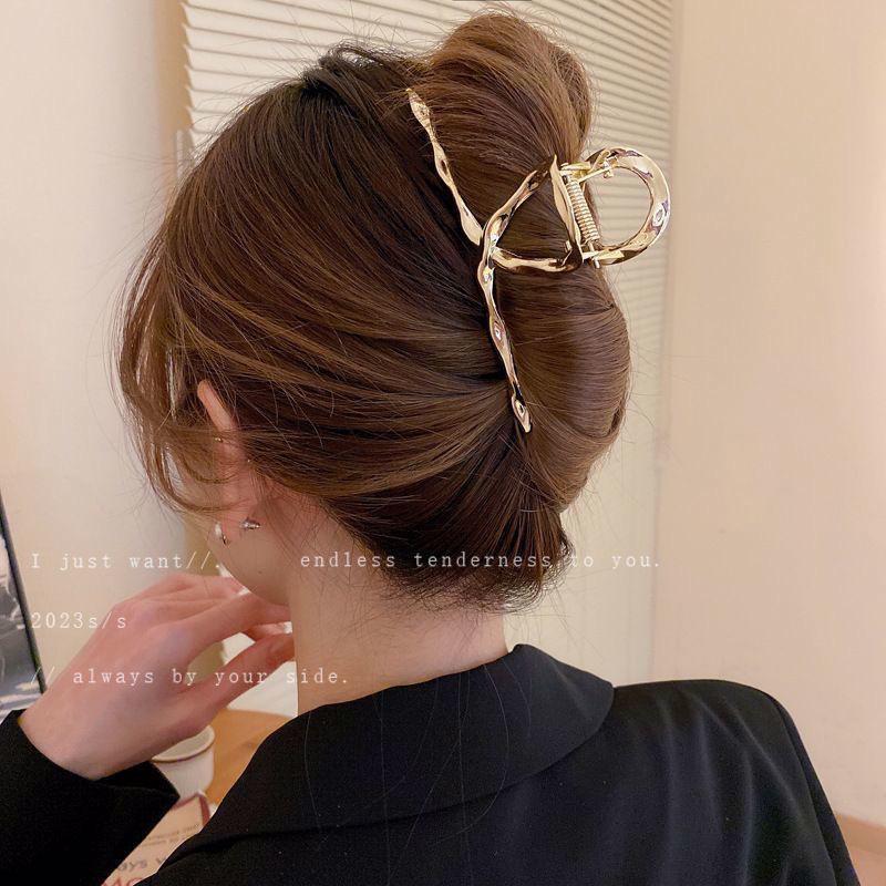 High-End Metal Butterfly Hair Clip for Women - Large, Elegant 2024 Style Shark Clip