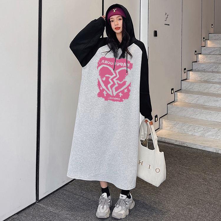 Large size casual sports thin hooded sweater women's early autumn women's clothing fat mm belly cover and thin age reduction straight dress