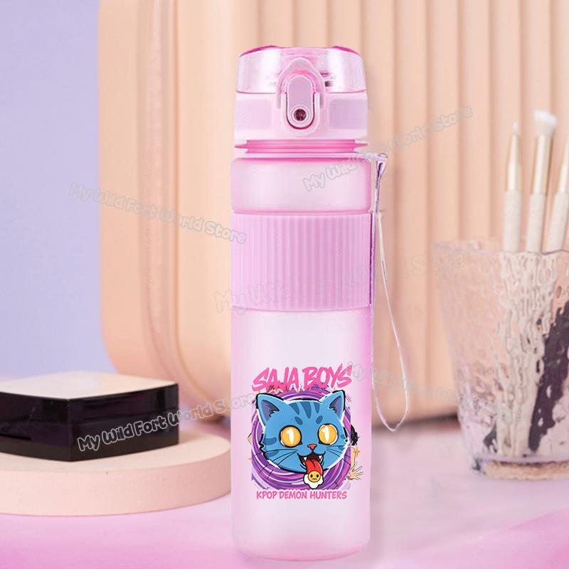 550ml KPop Demon Hunters Kids Sports Water Bottle Rumi Mira Zoey Girl Straw Drink Cup Huntrix Cute Cartoon Bottle Birthday Durable Gift