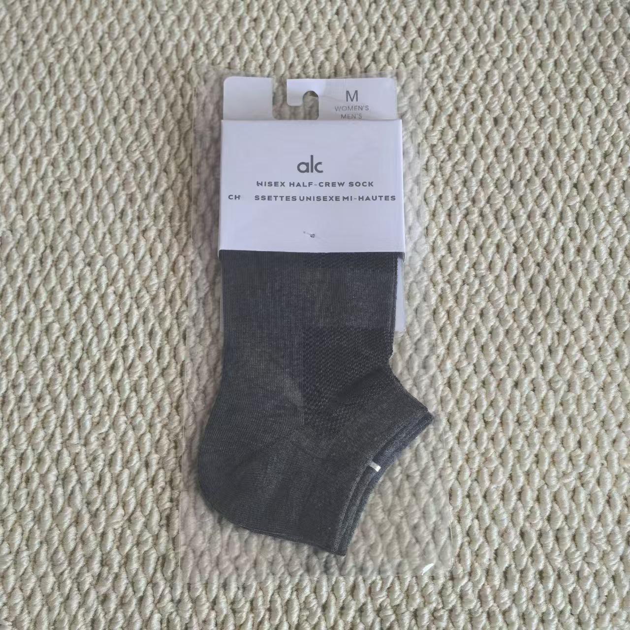

Breathable Cotton Yoga & Running Socks - Spring/Summer Trendy Style One Size