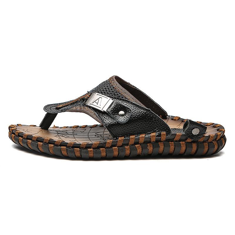 

The original tail goods are withdrawn from the cabinet, high-end leather flip-flops, men s outdoor beach sandals. 38