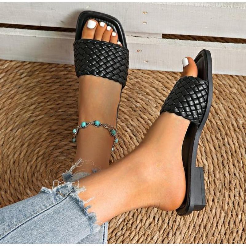 Fashion New Women's Slippers Summer Selling Sexy Braided Red Square Toe Flat Flip-Flops Fashion Beach Mules Casual Indoor Home Slippers