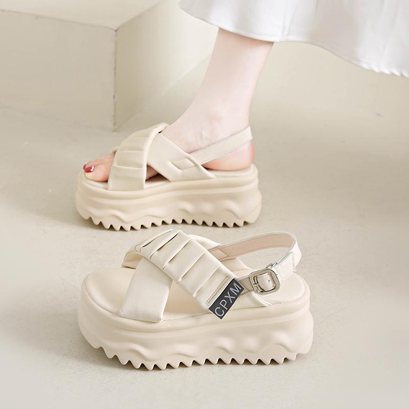 Fashion Muffins Shoe Beach Sandal Woman Luxury Increasing Height Shoes Lady 2025 Clogs With Heel Flat Comfort Gladiator New Outside Real