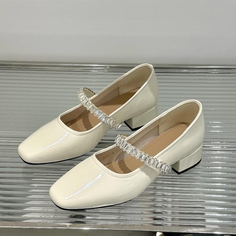 Mode 2025 Neue Perlenbesetzte Mittelhohe Einzelne Schuhe Herbst Neu Eckige Zehenpartie Flacher Ausschnitt Einriemen Weiche Sohle Rutschfest Blockabsatzschuhe