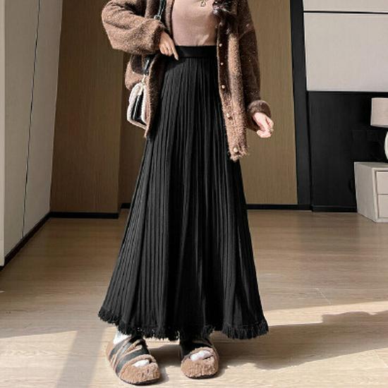Autumn/Winter 2025 Women's High Waist Knit Pleated A-line Skirt with Tassels