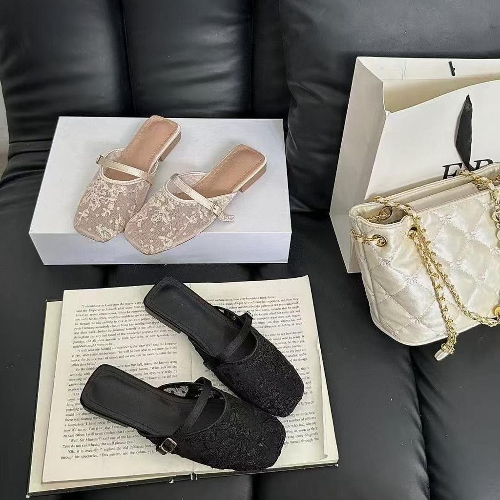 2025 Spring and Autumn New Fashion Versatile French Mesh Fairy Xiaoxiangfeng Women's Shoes Lace Stiletto Small Square