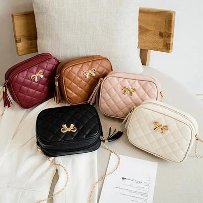 Yeni Moda Kadın omuzdan askili çanta Eşkenar Dörtgen Işlemeli Düz Renk Zinciri Kadın Omuz Crossbody Rahat Trendy Telefon Çantası