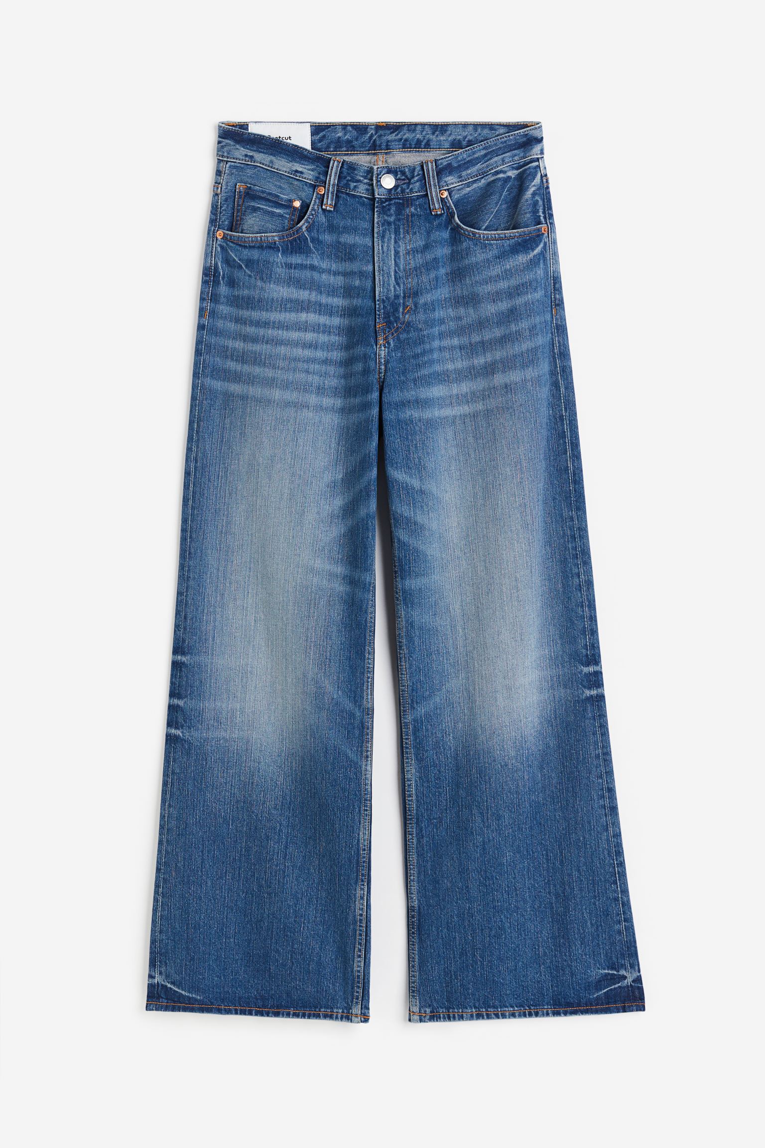 

Свободные джинсы Bootcut
